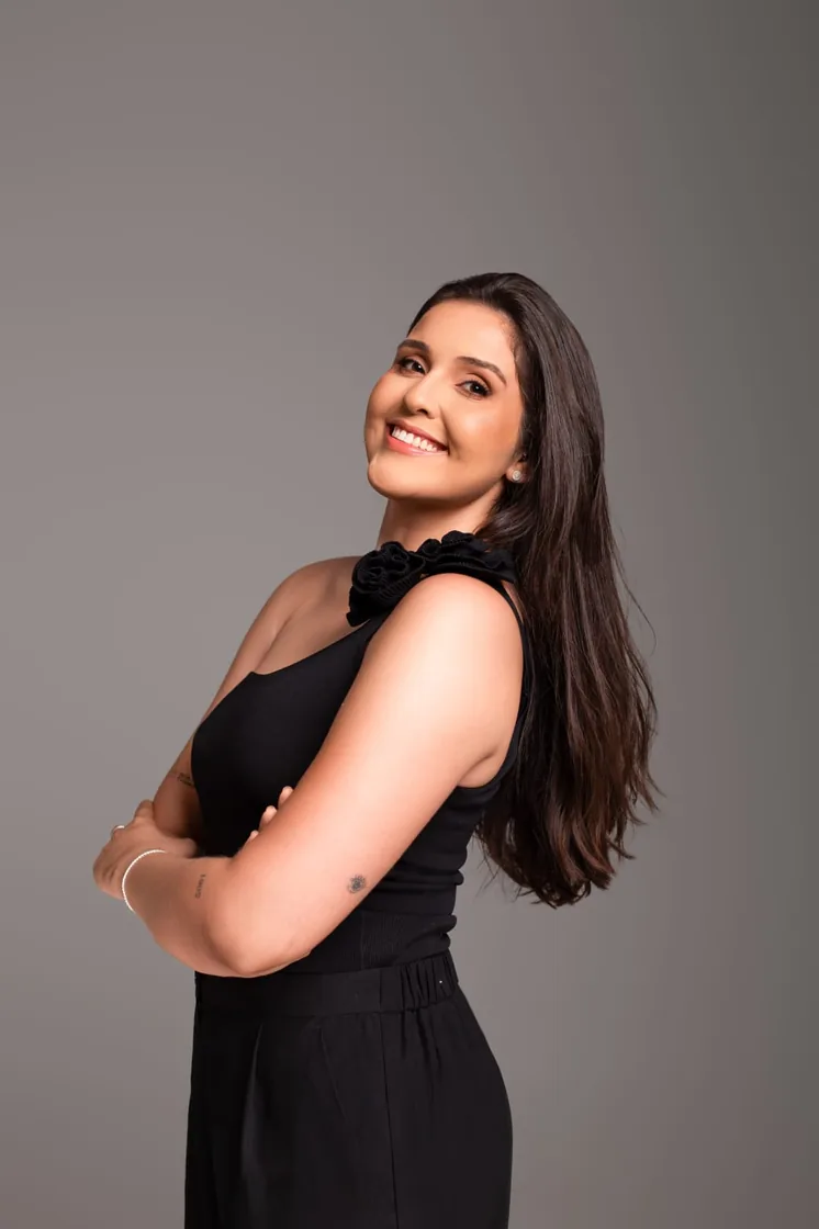 Dra. Bruna Campos