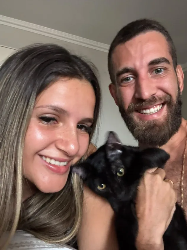 Gabriela Bechepeche e seus pets, Mike e Morgana