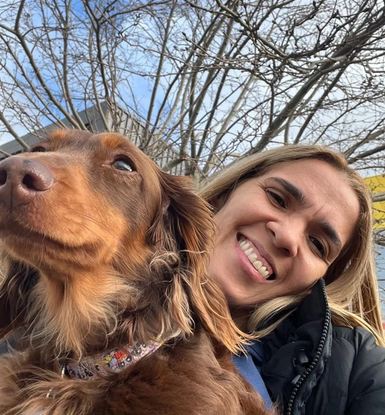Viviane Vale e sua pet, Tereza